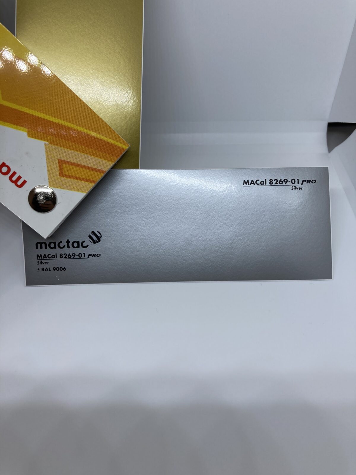 MACal 8269-01 PRO	"SilverRAL: 9006"		Ύψος 1,23εκ. με τιμή ανά 5μ. - Εικόνα 2